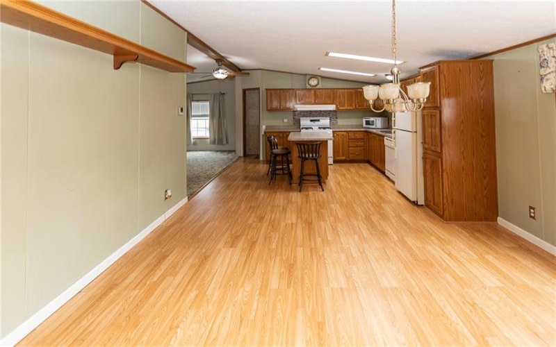 282 TEE Dr, TARRS, 15688, 3 Bedroom Bedrooms, 8 Room Rooms,2 BathroomBathrooms,Residential,For Sale,TEE Dr,1775139