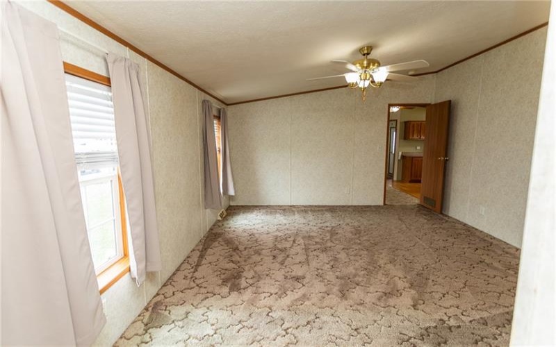 282 TEE Dr, TARRS, 15688, 3 Bedroom Bedrooms, 8 Room Rooms,2 BathroomBathrooms,Residential,For Sale,TEE Dr,1775139