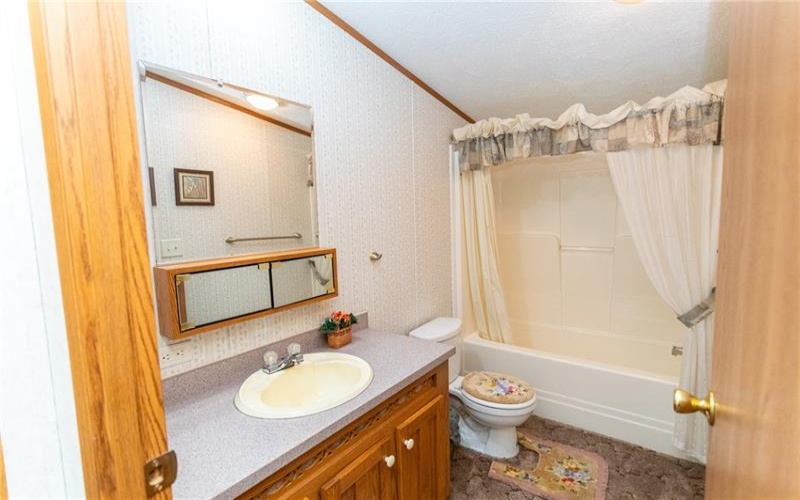 282 TEE Dr, TARRS, 15688, 3 Bedroom Bedrooms, 8 Room Rooms,2 BathroomBathrooms,Residential,For Sale,TEE Dr,1775139