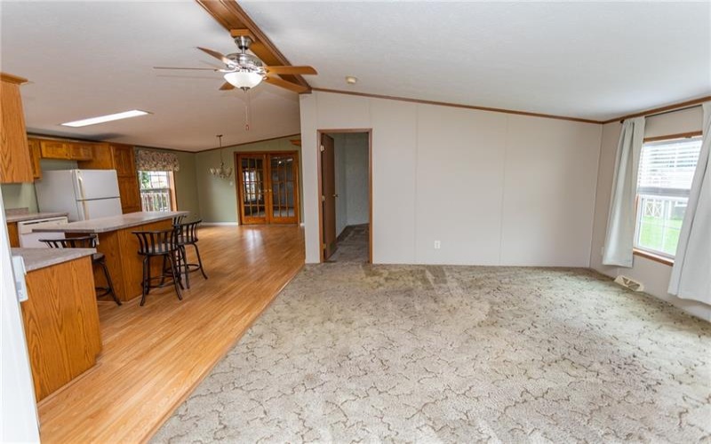 282 TEE Dr, TARRS, 15688, 3 Bedroom Bedrooms, 8 Room Rooms,2 BathroomBathrooms,Residential,For Sale,TEE Dr,1775139