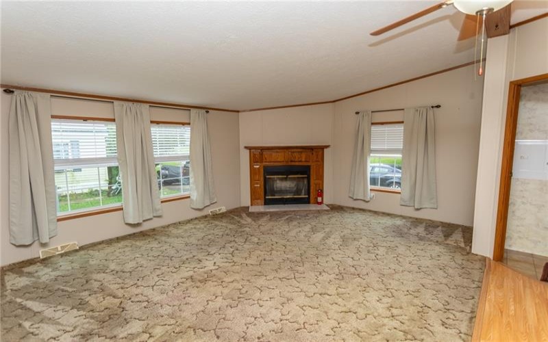 282 TEE Dr, TARRS, 15688, 3 Bedroom Bedrooms, 8 Room Rooms,2 BathroomBathrooms,Residential,For Sale,TEE Dr,1775139