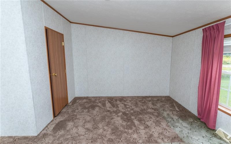 282 TEE Dr, TARRS, 15688, 3 Bedroom Bedrooms, 8 Room Rooms,2 BathroomBathrooms,Residential,For Sale,TEE Dr,1775139