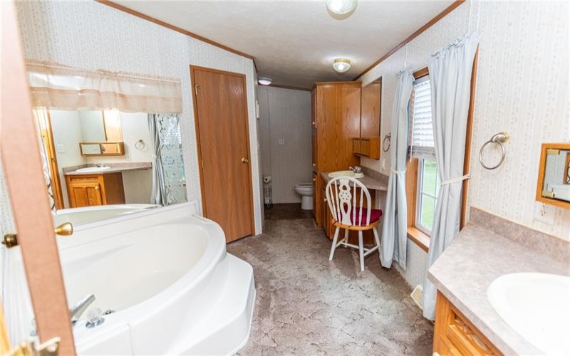 282 TEE Dr, TARRS, 15688, 3 Bedroom Bedrooms, 8 Room Rooms,2 BathroomBathrooms,Residential,For Sale,TEE Dr,1775139