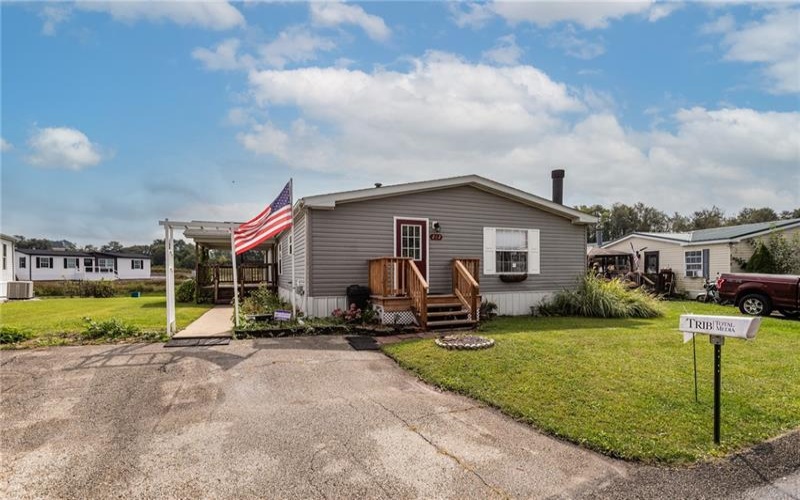 282 TEE Dr, TARRS, 15688, 3 Bedroom Bedrooms, 8 Room Rooms,2 BathroomBathrooms,Residential,For Sale,TEE Dr,1775139