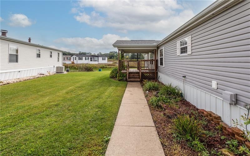 282 TEE Dr, TARRS, 15688, 3 Bedroom Bedrooms, 8 Room Rooms,2 BathroomBathrooms,Residential,For Sale,TEE Dr,1775139