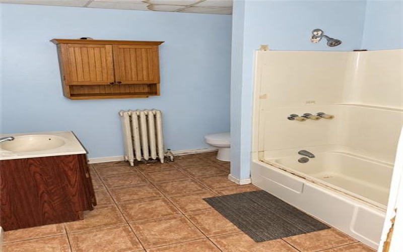 300 Longfellow, Vandergrift, 15690, ,Commercial-industrial-business,For Sale,Longfellow,1775144