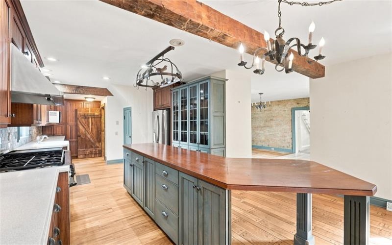 50 Wolfram, Washington, 15301, 4 Bedroom Bedrooms, 10 Room Rooms,3 BathroomBathrooms,Residential,For Sale,Wolfram,1775151