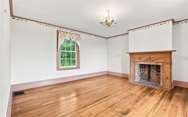 50 Wolfram, Washington, 15301, 4 Bedroom Bedrooms, 10 Room Rooms,3 BathroomBathrooms,Residential,For Sale,Wolfram,1775151