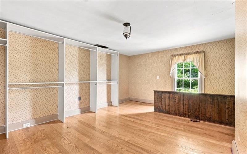 50 Wolfram, Washington, 15301, 4 Bedroom Bedrooms, 10 Room Rooms,3 BathroomBathrooms,Residential,For Sale,Wolfram,1775151