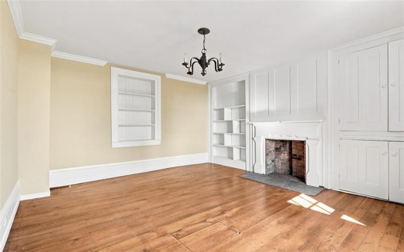 50 Wolfram, Washington, 15301, 4 Bedroom Bedrooms, 10 Room Rooms,3 BathroomBathrooms,Residential,For Sale,Wolfram,1775151