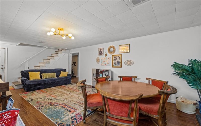 640 Shirls Ave, Washington, 15301, 3 Bedroom Bedrooms, 9 Room Rooms,2 BathroomBathrooms,Residential,For Sale,Shirls Ave,1775173