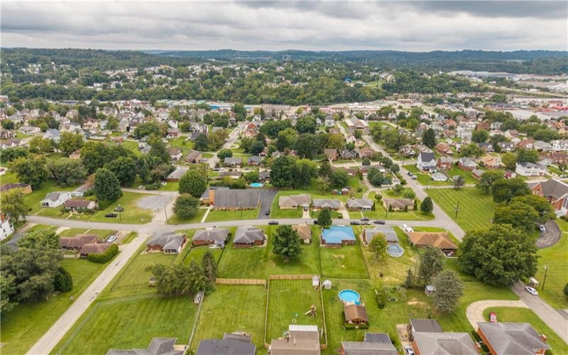 640 Shirls Ave, Washington, 15301, 3 Bedroom Bedrooms, 9 Room Rooms,2 BathroomBathrooms,Residential,For Sale,Shirls Ave,1775173