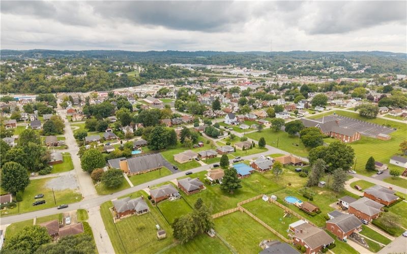 640 Shirls Ave, Washington, 15301, 3 Bedroom Bedrooms, 9 Room Rooms,2 BathroomBathrooms,Residential,For Sale,Shirls Ave,1775173