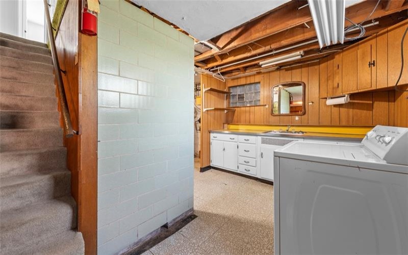 3995 Utah Ct, Export, 15632, 3 Bedroom Bedrooms, 10 Room Rooms,1 BathroomBathrooms,Residential,For Sale,Utah Ct,1775192