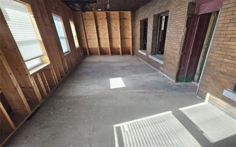 300 Longfellow, Vandergrift, 15690, ,Multi-unit,For Sale,Longfellow,1775196