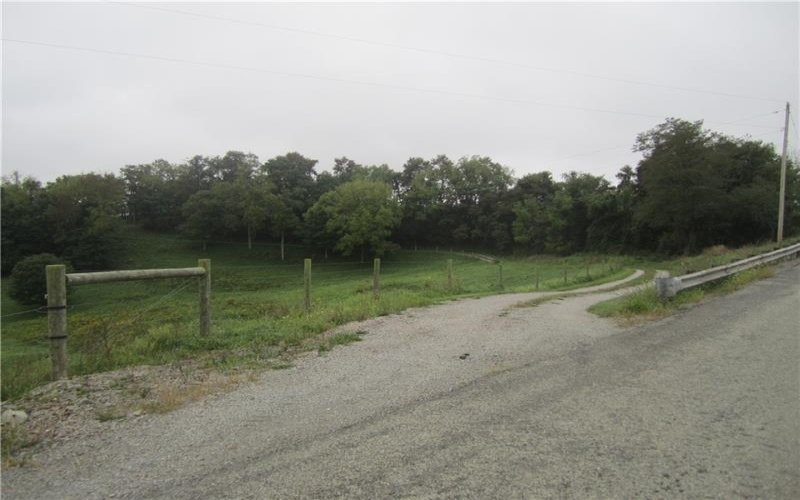 586 WHITE BARN ROAD, 15370, 15370, 2 Bedroom Bedrooms, 6 Room Rooms,1 BathroomBathrooms,Residential,For Sale,WHITE BARN ROAD,1775201