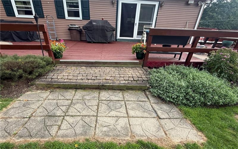 146 Easy St, Leechburg, 15656, 3 Bedroom Bedrooms, 5 Room Rooms,2 BathroomBathrooms,Residential,For Sale,Easy St,1775232