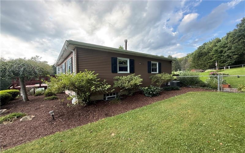 146 Easy St, Leechburg, 15656, 3 Bedroom Bedrooms, 5 Room Rooms,2 BathroomBathrooms,Residential,For Sale,Easy St,1775232