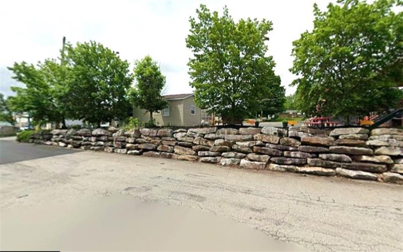 1548 Center Ave, Somerset, 15501, ,Commercial-industrial-business,For Sale,Center Ave,1775252