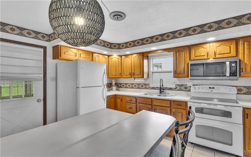 338 Brush Creek Road, 15642, 15642, 3 Bedroom Bedrooms, 9 Room Rooms,1.1 BathroomBathrooms,Residential,For Sale,Brush Creek Road,1775253