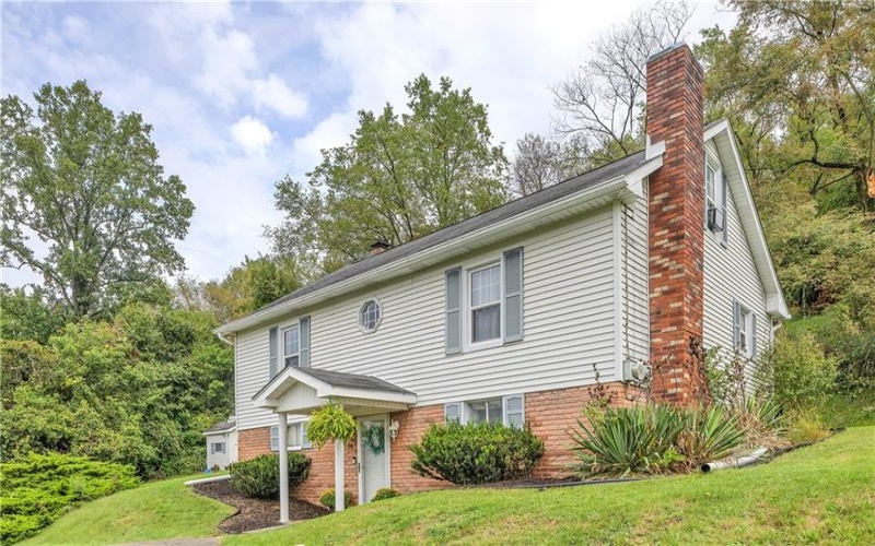 338 Brush Creek Road, 15642, 15642, 3 Bedroom Bedrooms, 9 Room Rooms,1.1 BathroomBathrooms,Residential,For Sale,Brush Creek Road,1775253