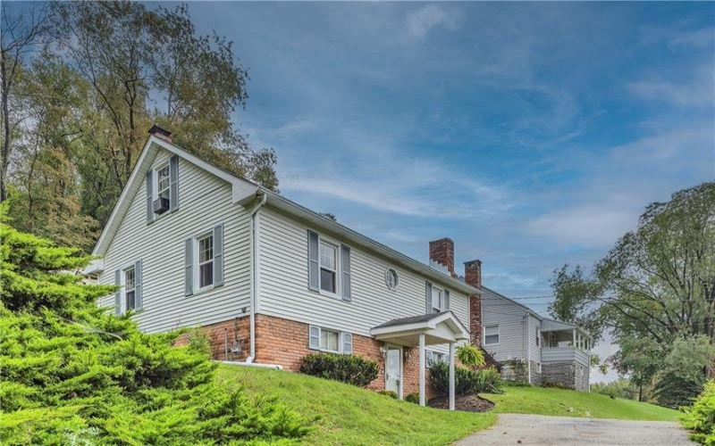 338 Brush Creek Road, 15642, 15642, 3 Bedroom Bedrooms, 9 Room Rooms,1.1 BathroomBathrooms,Residential,For Sale,Brush Creek Road,1775253