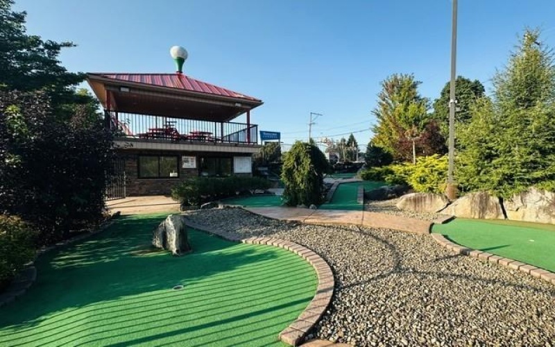 1554 Center Ave, Somerset, 15501, ,Commercial-industrial-business,For Sale,Center Ave,1775268