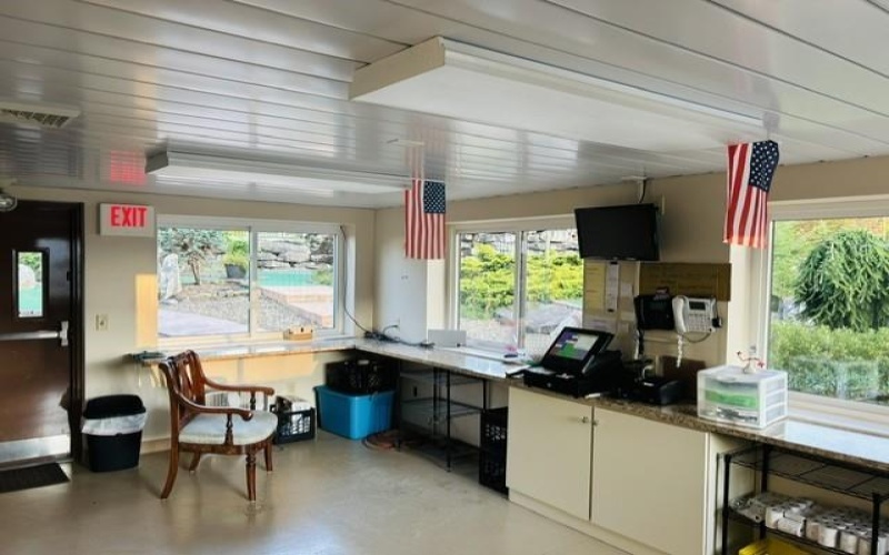 1554 Center Ave, Somerset, 15501, ,Commercial-industrial-business,For Sale,Center Ave,1775268