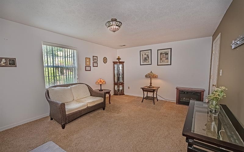 22 Elena AVENUE, Lower Burrell, 15068, 2 Bedroom Bedrooms, 5 Room Rooms,2 BathroomBathrooms,Residential,For Sale,Elena,1775273