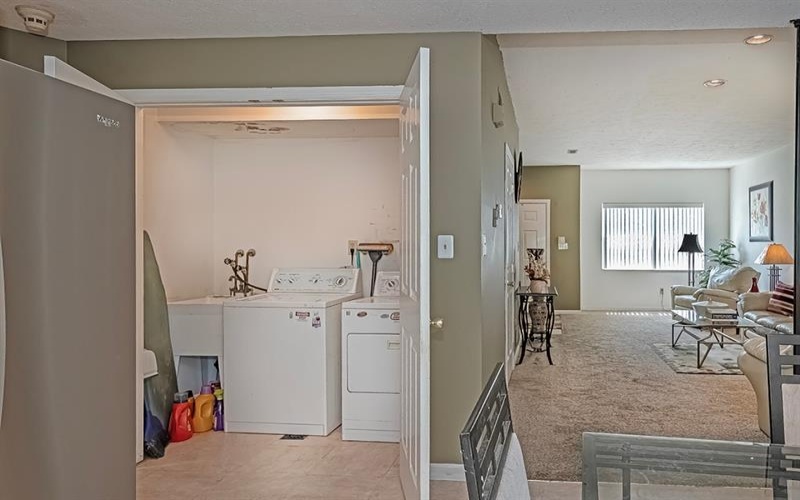 22 Elena AVENUE, Lower Burrell, 15068, 2 Bedroom Bedrooms, 5 Room Rooms,2 BathroomBathrooms,Residential,For Sale,Elena,1775273