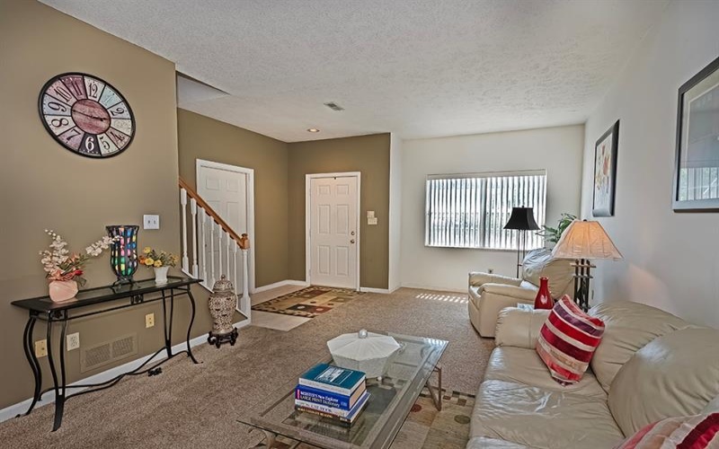 22 Elena AVENUE, Lower Burrell, 15068, 2 Bedroom Bedrooms, 5 Room Rooms,2 BathroomBathrooms,Residential,For Sale,Elena,1775273