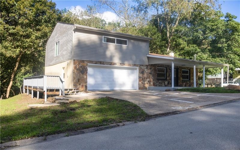 1145 Hill St, Lower Burrell, 15068, 3 Bedroom Bedrooms, ,2 BathroomBathrooms,Residential,For Sale,Hill St,1775279