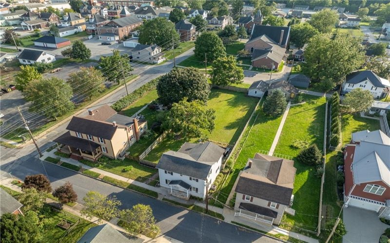 307 Church Street, Ligonier, 15658, 4 Bedroom Bedrooms, 10 Room Rooms,2 BathroomBathrooms,Residential,For Sale,Church Street,1775281