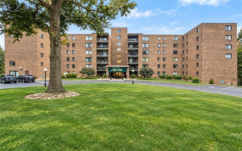 3 Alta Vita Dr, Greensburg, 15601, 2 Bedroom Bedrooms, ,2 BathroomBathrooms,Residential,For Sale,Alta Vita Dr,1775285