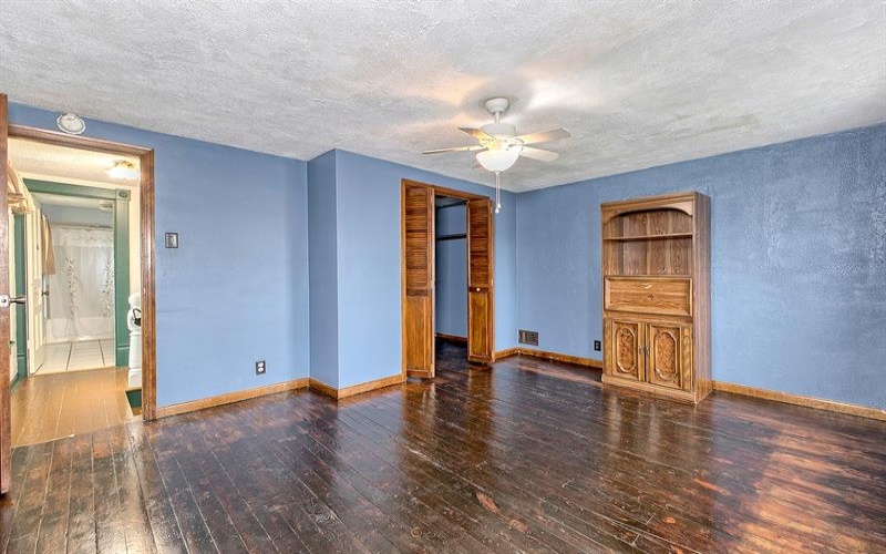 912 Sherman AVENUE, Irwin, 15642, 2 Bedroom Bedrooms, 5 Room Rooms,1.1 BathroomBathrooms,Residential,For Sale,Sherman,1775307