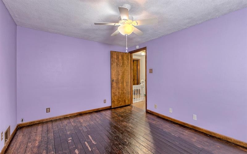 912 Sherman AVENUE, Irwin, 15642, 2 Bedroom Bedrooms, 5 Room Rooms,1.1 BathroomBathrooms,Residential,For Sale,Sherman,1775307