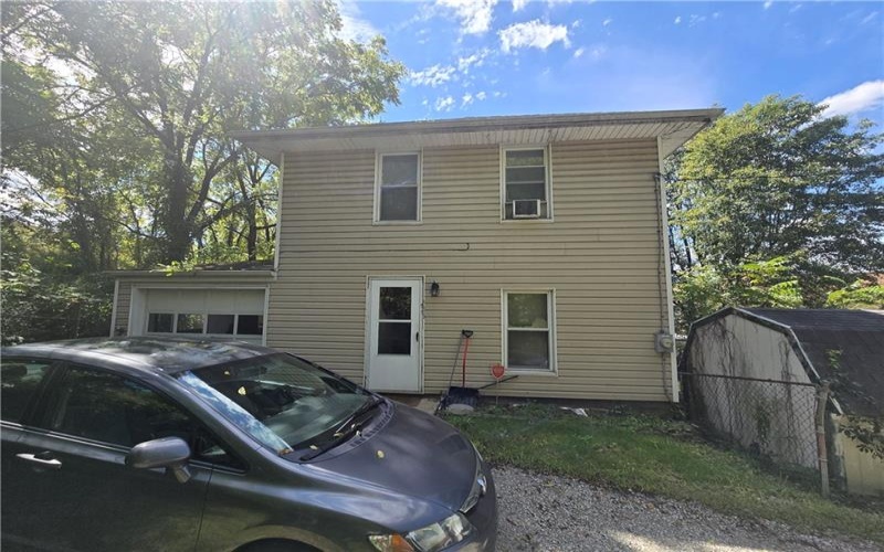 223 1/2 Orchard Street, Canonsburg, 15317, 4 Bedroom Bedrooms, 7 Room Rooms,2 BathroomBathrooms,Residential,For Sale,Orchard Street,1775309