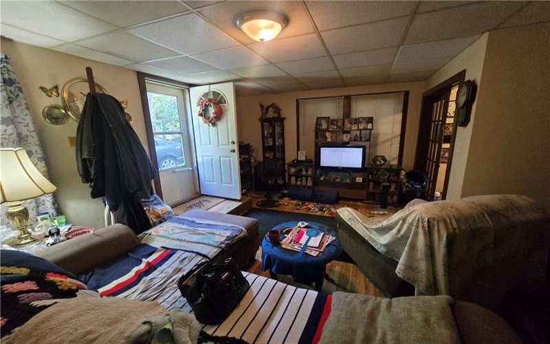 223 1/2 Orchard Street, Canonsburg, 15317, 4 Bedroom Bedrooms, 7 Room Rooms,2 BathroomBathrooms,Residential,For Sale,Orchard Street,1775309