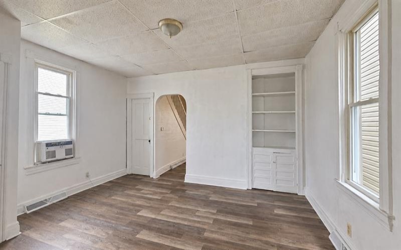 514 Longfellow Street, Vandergrift, 15690, 3 Bedroom Bedrooms, 7 Room Rooms,1.1 BathroomBathrooms,Residential,For Sale,Longfellow Street,1775313