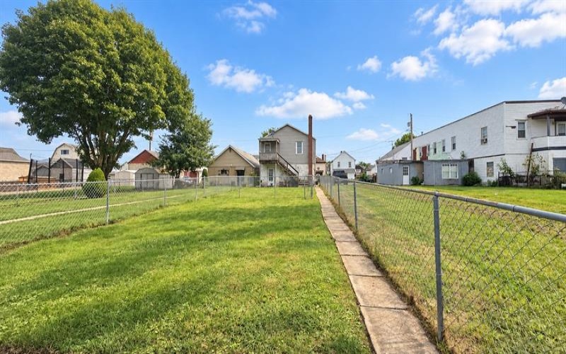 514 Longfellow Street, Vandergrift, 15690, 3 Bedroom Bedrooms, 7 Room Rooms,1.1 BathroomBathrooms,Residential,For Sale,Longfellow Street,1775313