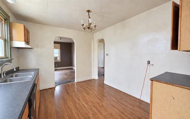 514 Longfellow Street, Vandergrift, 15690, 3 Bedroom Bedrooms, 7 Room Rooms,1.1 BathroomBathrooms,Residential,For Sale,Longfellow Street,1775313
