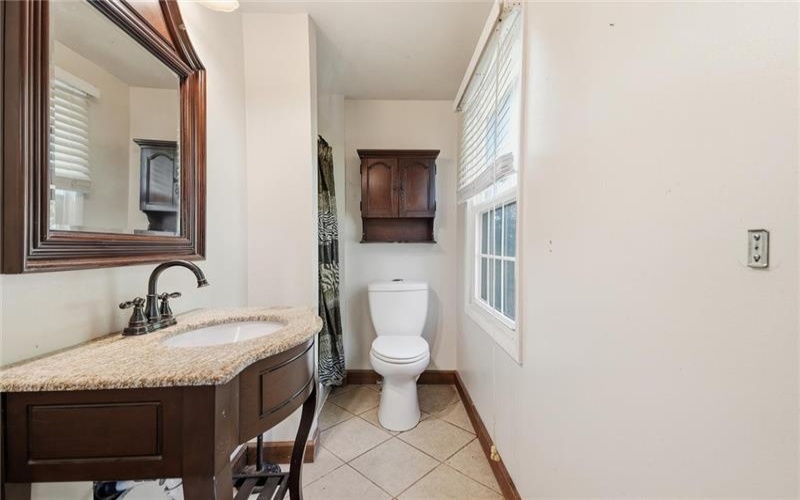 222 Hunting Creek Rd, Canonsburg, 15317, 5 Bedroom Bedrooms, 11 Room Rooms,3 BathroomBathrooms,Residential,For Sale,Hunting Creek Rd,1775212