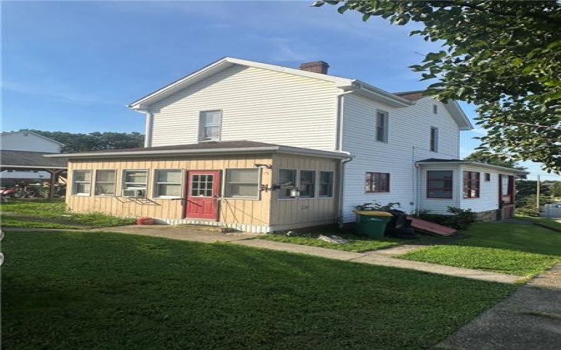 301 Ligonier St, Derry, 15627, 3 Bedroom Bedrooms, ,2 BathroomBathrooms,Residential,For Sale,Ligonier St,1775330