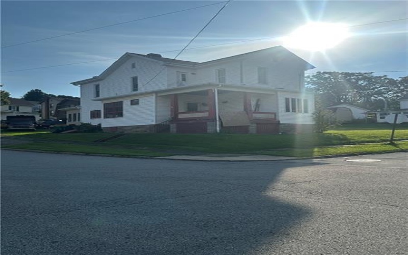 301 Ligonier St, Derry, 15627, 3 Bedroom Bedrooms, ,2 BathroomBathrooms,Residential,For Sale,Ligonier St,1775330