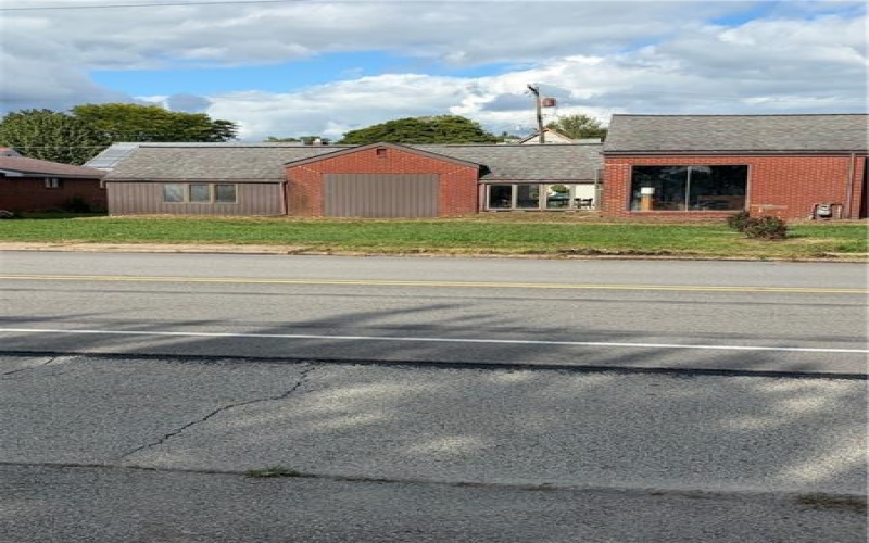 1830 Lincoln Ave, Latrobe, 15650, ,Commercial-industrial-business,For Sale,Lincoln Ave,1775356