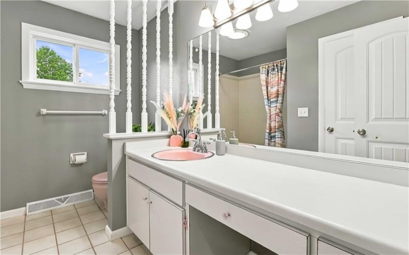 801 Williams Ave, Scottdale, 15683, 3 Bedroom Bedrooms, ,1.1 BathroomBathrooms,Residential,For Sale,Williams Ave,1775362