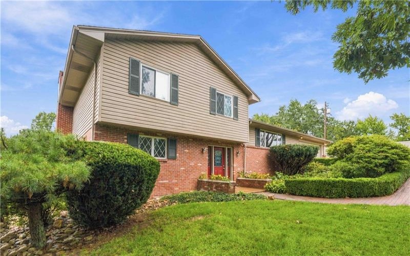 801 Williams Ave, Scottdale, 15683, 3 Bedroom Bedrooms, ,1.1 BathroomBathrooms,Residential,For Sale,Williams Ave,1775362