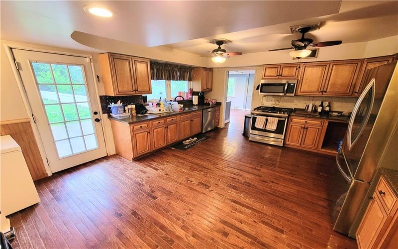 1115 State Rd, Monessen, 15062, 4 Bedroom Bedrooms, 13 Room Rooms,3 BathroomBathrooms,Residential,For Sale,State Rd,1775182