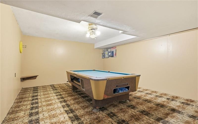 21 Hillcrest Rd, Eighty Four, 15330, 4 Bedroom Bedrooms, 12 Room Rooms,2.2 BathroomBathrooms,Residential,For Sale,Hillcrest Rd,1775238