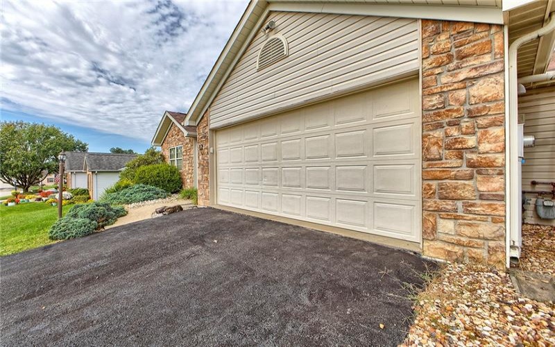 12 Medinah Court, Greensburg, 15601, 3 Bedroom Bedrooms, 7 Room Rooms,2 BathroomBathrooms,Residential,For Sale,Medinah Court,1775363